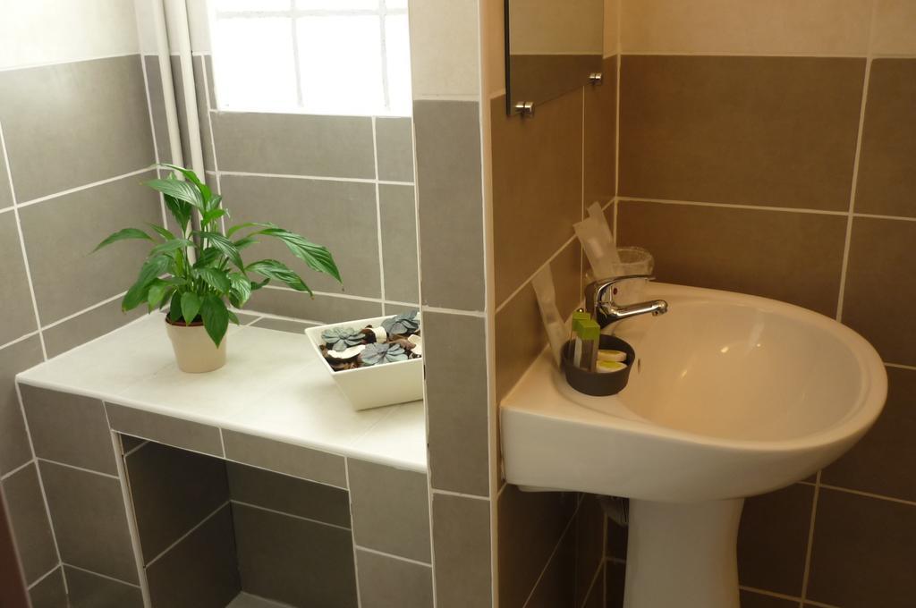מלון מונפלייה L'Hospitalet Saint Charles חדר תמונה